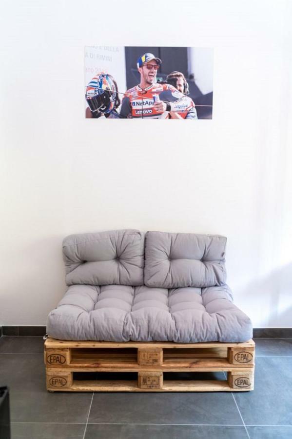 Bed and Breakfast Italian Piston House Sport Moto Rent Миллезимо Экстерьер фото